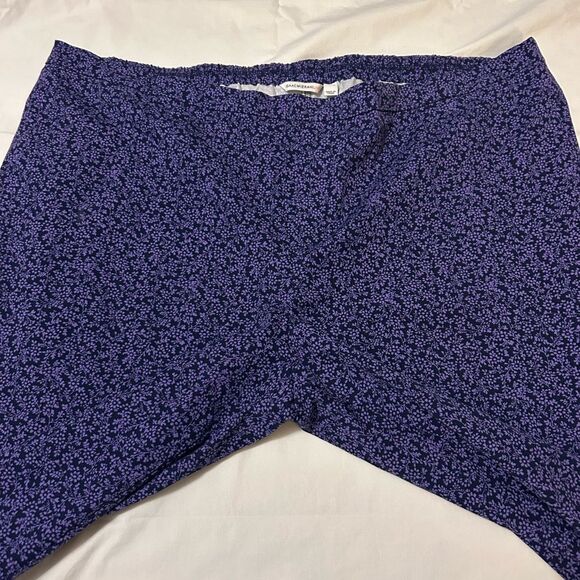 NWOT Isaac Mizrahi Live! Stretch Straight Leg Crop Pants size 30W - Picture 2 of 10